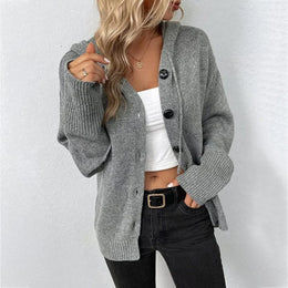 FILIPPA - Bequeme Strickjacke mit Kapuze