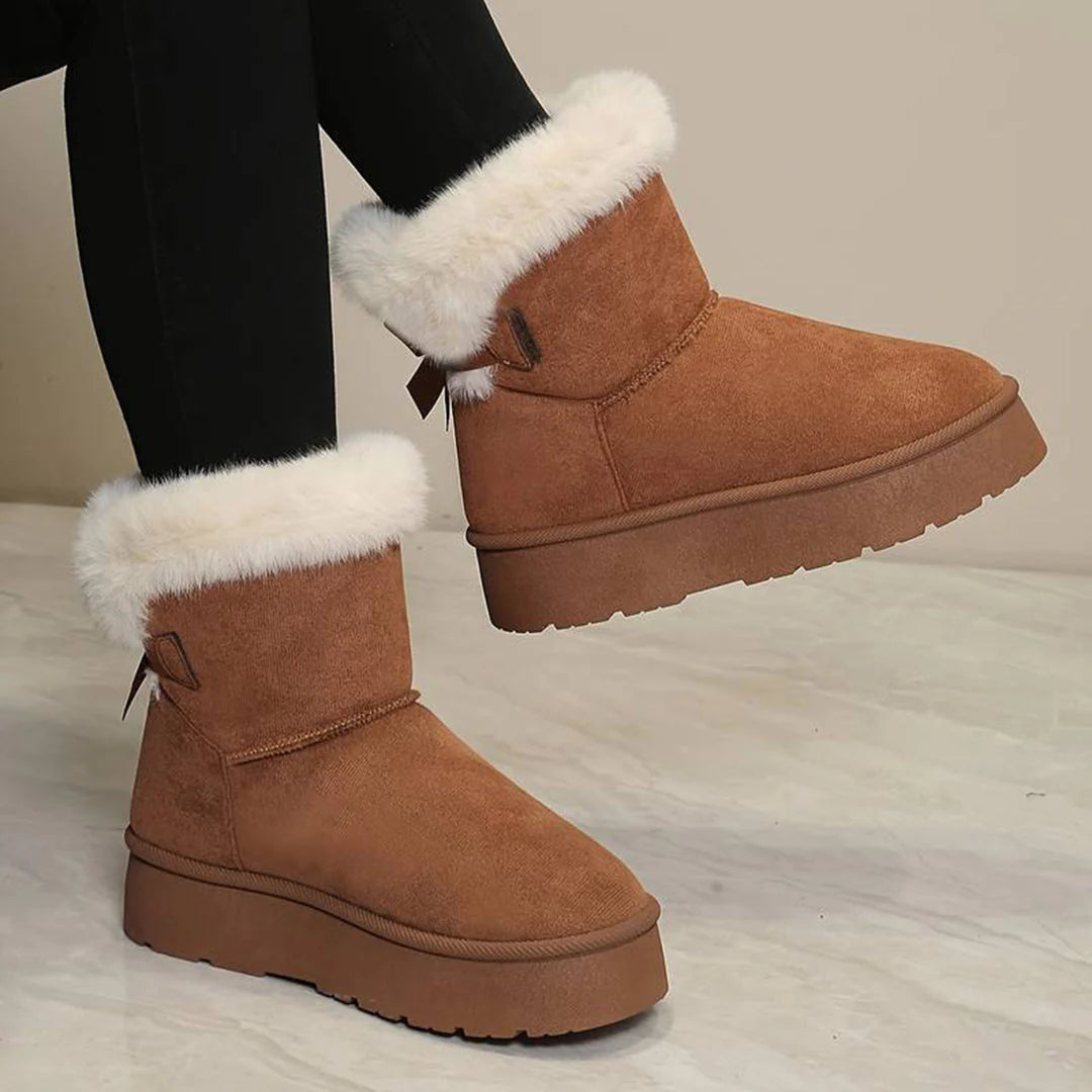 ZAARA - Hohe Winterstiefel mit dicker Sohle