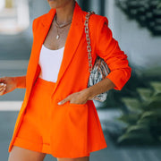 KATRIN - Blazer und shorts set.