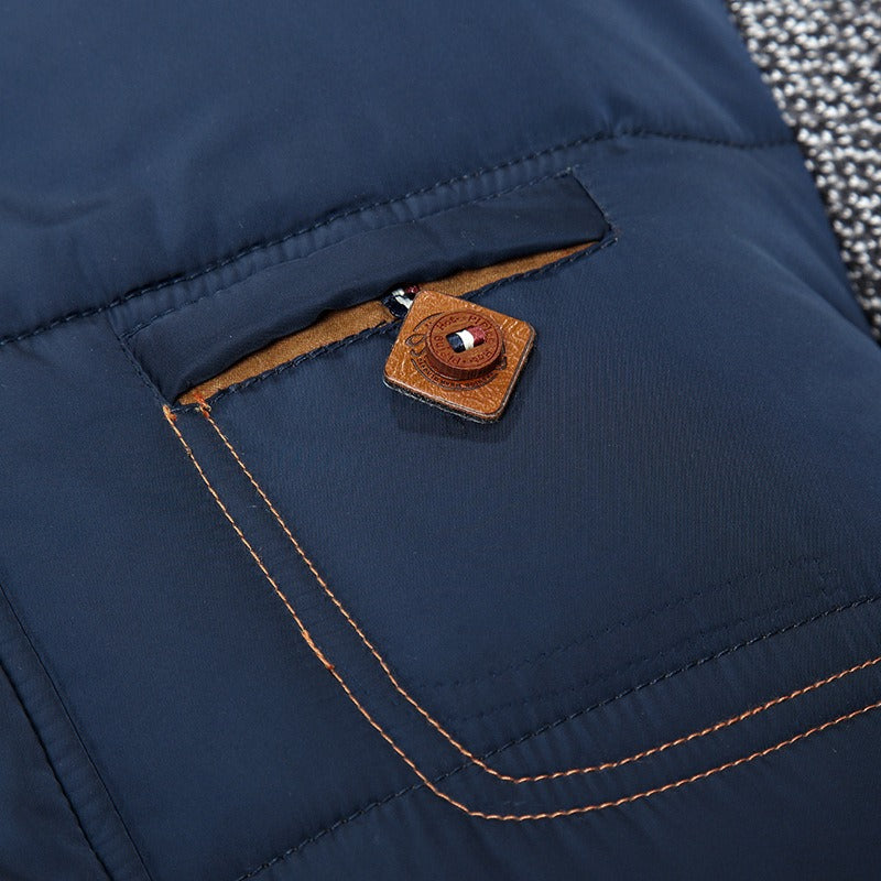 Roman | Bomberjacken mit Kapuze